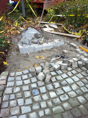 Das Pflastern beginnt!